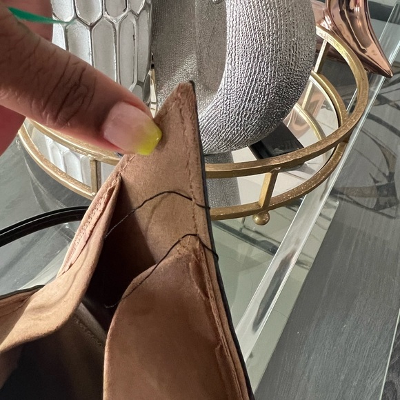 Pyramid Top Handle Bag - Picture 5 of 5